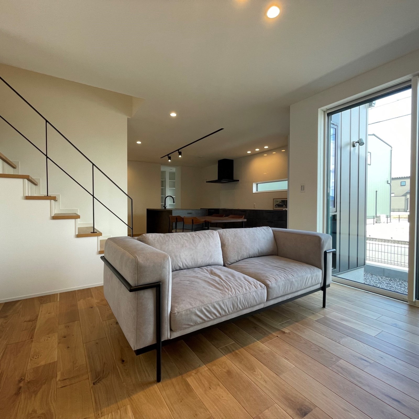 野洲市西河原 43号地